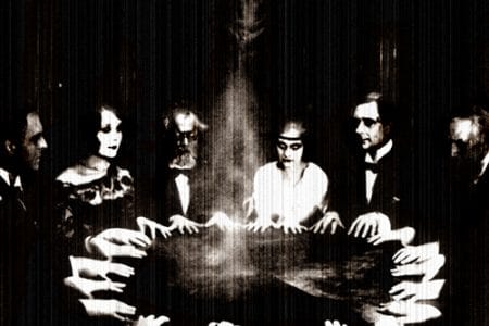 El Caso Cañitas, jugando con la Ouija