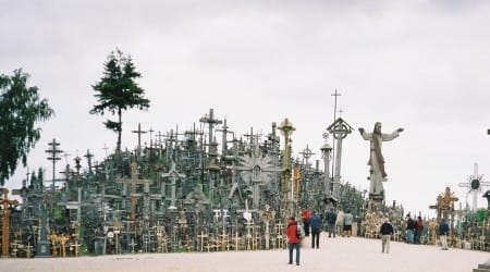La Colina de las Cruces, misterio de Lituania