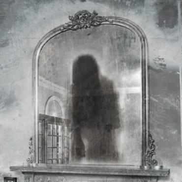 Fantasma en el espejo