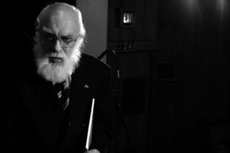 James Randi, en busca de lo sobrenatural